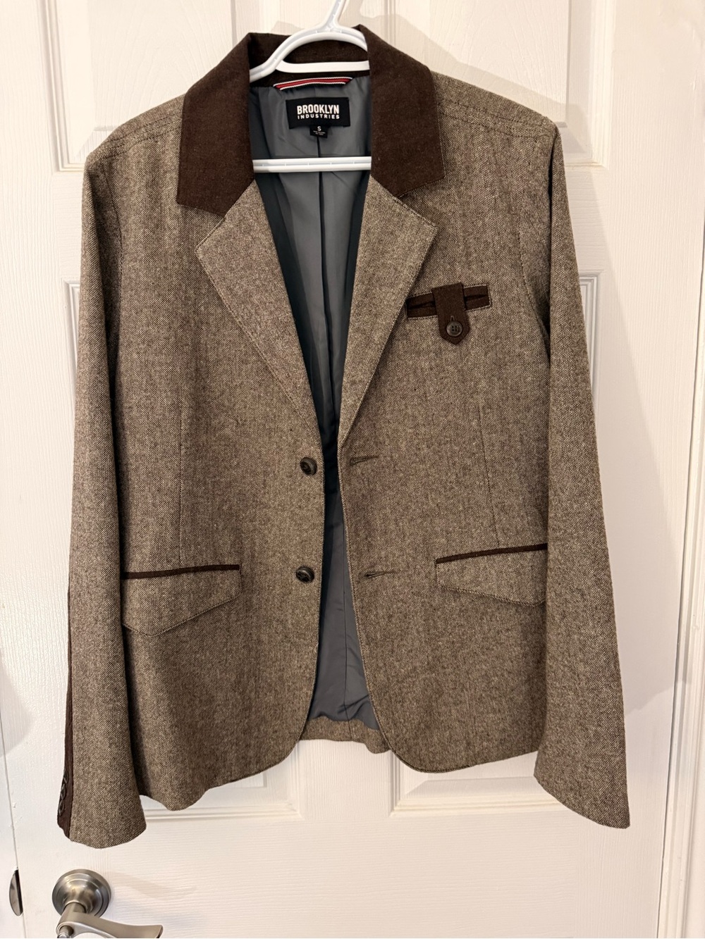 Brooklyn Industries Brown Herringbone Sport Coat with Dark Trim